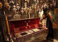 Αγιος Σπυρίδων: Η εκκλησία του 1589 και τα Θαύματα του στην Κέρκυρα