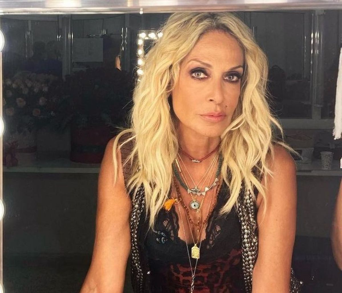 Άννα Βίσση για τους συνάδελφους που τραγούδησαν το Σάββατο: «Με τι κέφι να τραγουδήσουν;»