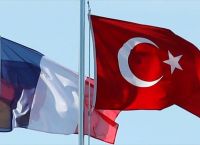 Η Γαλλία στέλνει ένα νοσοκομείο εκστρατείας και άλλους 83 διασώστες στην Τουρκία