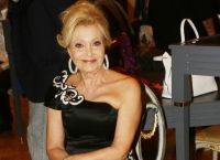 Νέλλη Γκίνη: «Μπήκα τυχαία στα μπουζούκια και ο ιδιοκτήτης έγινε σύζυγός μου» Νέλλη Γκίνη: «Μπήκα τυχαία στα μπουζούκια και ο ιδιοκτήτης έγινε σύζυγός μου»