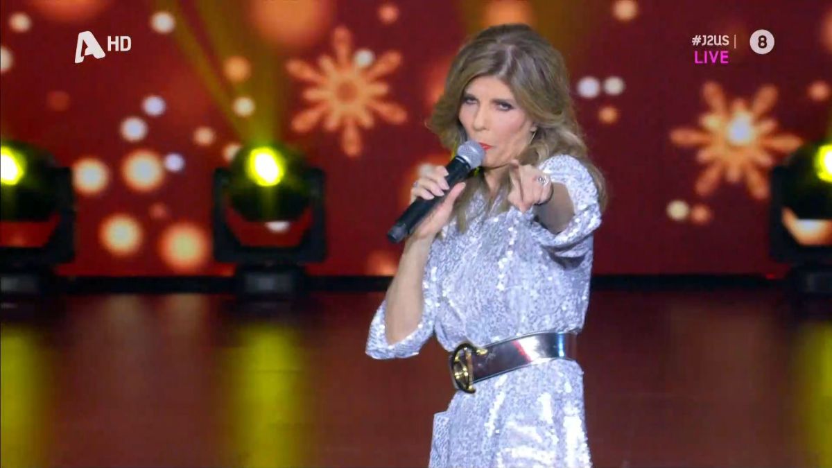 Στανίση σε Κοκλώνη με ανοικτό μικρόφωνo: «Ε φτάνει, πια με χειροκρότησαν» [vid]