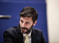 Νικόλας Γιατρομανωλάκης: Τι έκανε ο Μητσοτάκης όταν του ανακοίνωσε ότι είναι gay