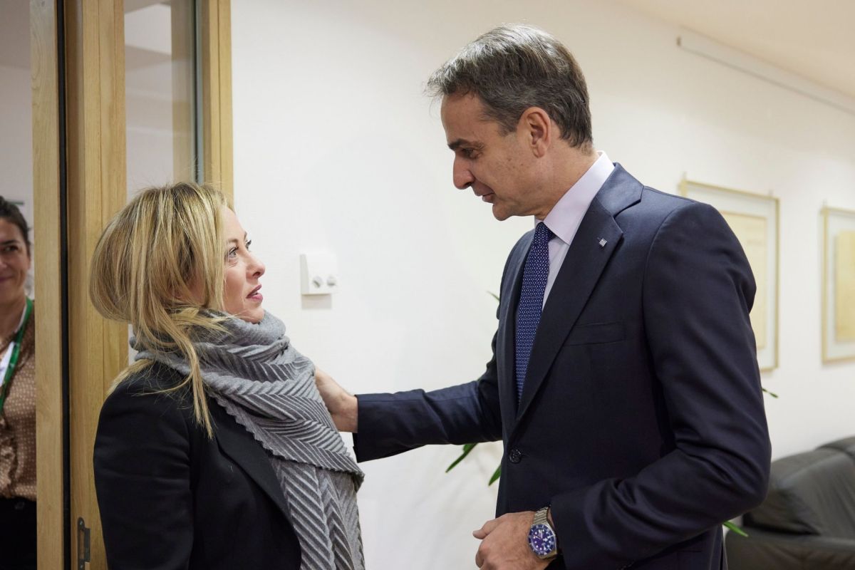 Μητσοτάκης σε Μελόνι: Η Τουρκία απειλεί ευθέως την Ελλάδα 