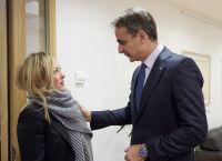 Μητσοτάκης σε Μελόνι: Η Τουρκία απειλεί ευθέως την Ελλάδα 