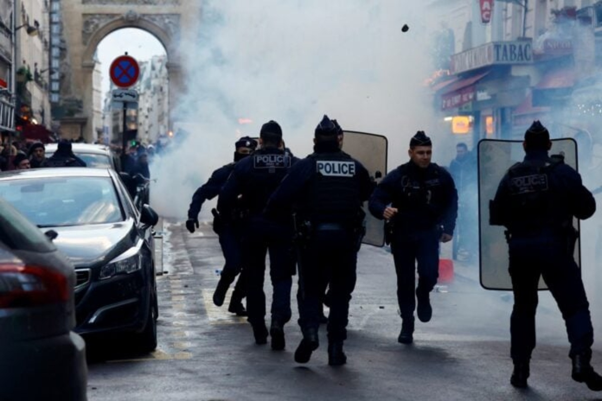 Διεθνής κατακραυγή για τη δολοφονική επίθεση στο Παρίσι