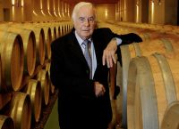 Η διαδοχή του Secretive Wine επεξεργάζεται ακόμη από τον Καστέλ Η διαδοχή του Secretive Wine επεξεργάζεται ακόμη από τον Καστέλ
