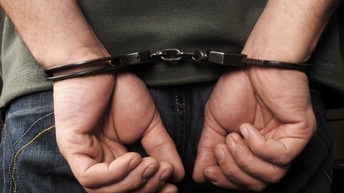 Άγρια συμπλοκή στο Χαλάνδρι: Σε συλλήψεις μετατράπηκαν οι 8 από τις 9 προσαγωγές