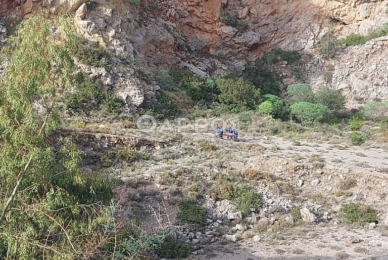 Καλαμάτα: Συγκλονίζει η διπλή αυτοκτονία – Γονάτισαν από τα χρέη