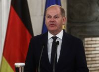 Euractiv: Συνεχίζεται η σιωπή Σολτς για την παράδοση σύγχρονων αρμάτων στην Ουκρανία Euractiv: Συνεχίζεται η σιωπή Σολτς για την παράδοση σύγχρονων αρμάτων στην Ουκρανία