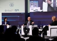 Τσαβούσογλου: Μαθήματα νέας “γεωγραφίας” Τσαβούσογλου: Μαθήματα νέας “γεωγραφίας”