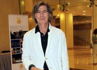 Μάρκελλος Νύκτας: «Η μαμά μου υπέφερε γιατί ήμουν και ομοφυλόφιλος και δεσλεκτικός» [vid]
