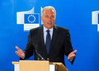 Πλήρης κάλυψη Αβραμόπουλου από την Κομισιόν για τη συμμετοχή του στο Fighting Impunity Πλήρης κάλυψη Αβραμόπουλου από την Κομισιόν για τη συμμετοχή του στο Fighting Impunity