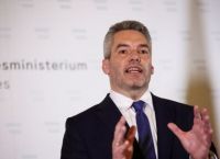Σε ετοιμότητα η Αυστρία να στείλει στρατιώτες στο Κόσοβο