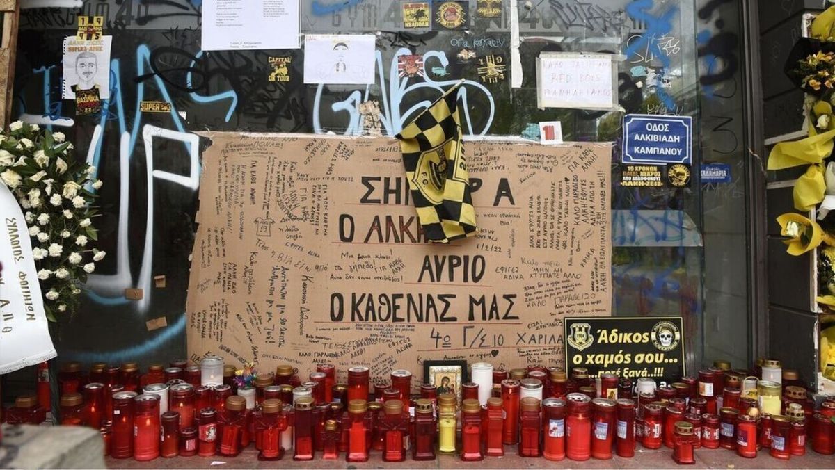 Στο εδώλιο οι κατηγορούμενοι για τον θάνατο του Άλκη Καμπανού [vid]