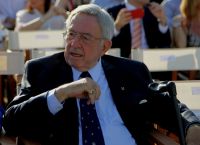 Κηδεία τέως βασιλιά Κωνσταντίνου: Κλείνουν δρόμοι και ο εναέριος χώρος της Αθήνας [vid]