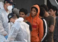 Λαθρέμποροι «στρατολογούν Ρώσους καπετάνιους για βάρκες μεταναστών στην Ιταλία»