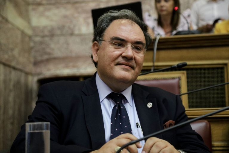 Σαρηγιάννης: 16.000 κρούσματα κορονοϊού τη μέρα από μέσα Φεβρουαρίου [vid]