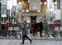 Χειμερινές εκπτώσεις 2023: Ξεκινούν τη Δευτέρα 9 Ιανουαρίου – Τι πρέπει να ξέρουν οι καταναλωτές