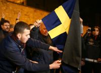 Σουηδία: Ο πρωθυπουργός καταδικάζει το κάψιμο του Κορανιού