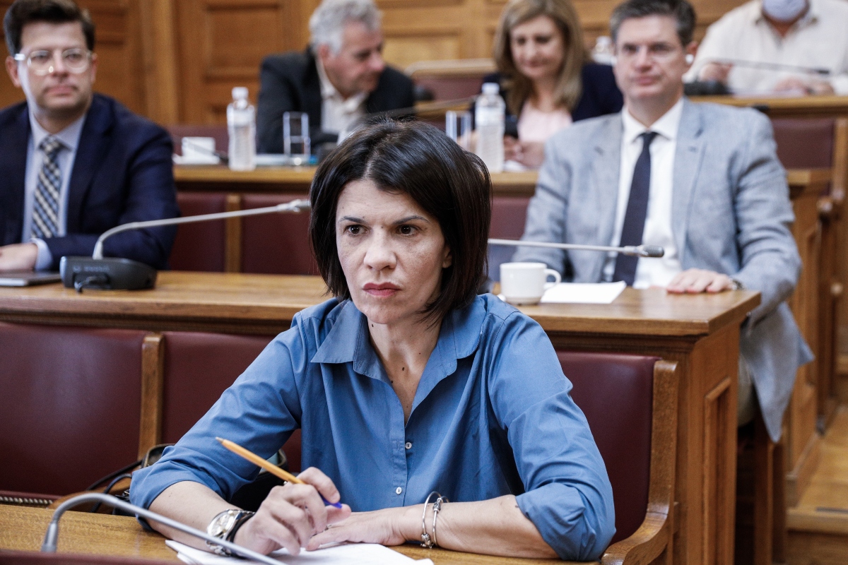 ΝΔ για Ελευθεριάδου: Θα ζητήσει ο Τσίπρας την άμεση παραίτησή της;