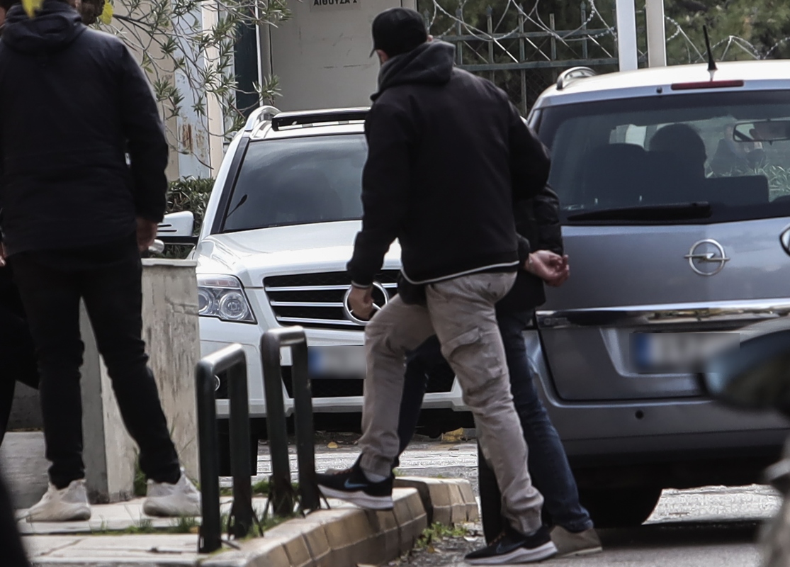 Βιασμός 12χρονης: Ξεκίνησε απεργία πείνας η μητέρα της ανήλικης