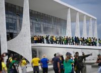 DW: Βραζιλία: Θέλουν κάθαρση, φοβούνται αποσταθεροποίηση