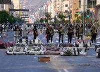 Περού: Στα άκρα η ένταση διαδηλωτών και Μπολουάρτε