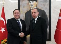 Πώς ο Πομπέο αποδομεί τον Ερντογάν στο βιβλίο του – Οργή της Άγκυρας για τον πρώην αρχηγό της CIA [vid]