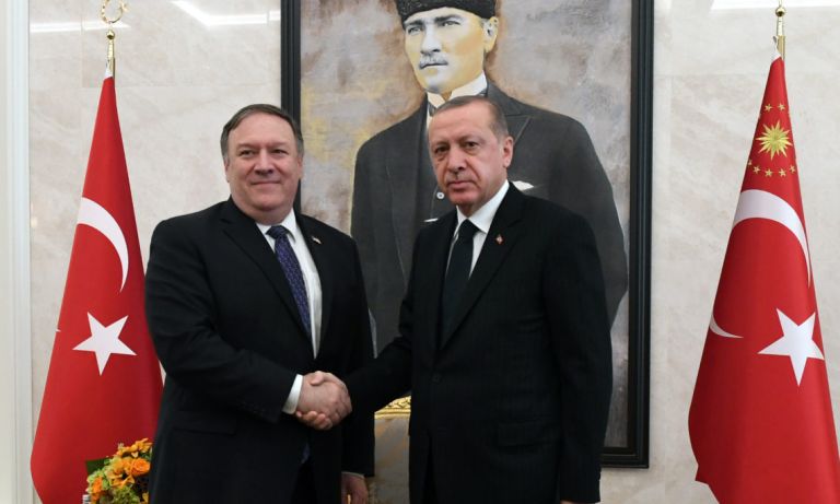 Πώς ο Πομπέο αποδομεί τον Ερντογάν στο βιβλίο του – Οργή της Άγκυρας για τον πρώην αρχηγό της CIA [vid]