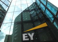 EY: Σχεδιάζει να απολύσει 380 εργαζομένους ς στον απόηχο του σκανδάλου Wirecard