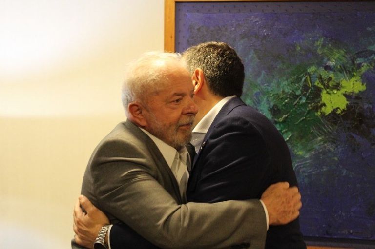 Former Greek PM Tsipras Meets Lula; Calls for Unity of the Left