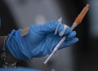 Εμβόλια: Αυξήσεις στις τιμές από Pfizer και Moderna εν μέσω πανδημίας στη Γερμανία Εμβόλια: Αυξήσεις στις τιμές από Pfizer και Moderna εν μέσω πανδημίας στη Γερμανία