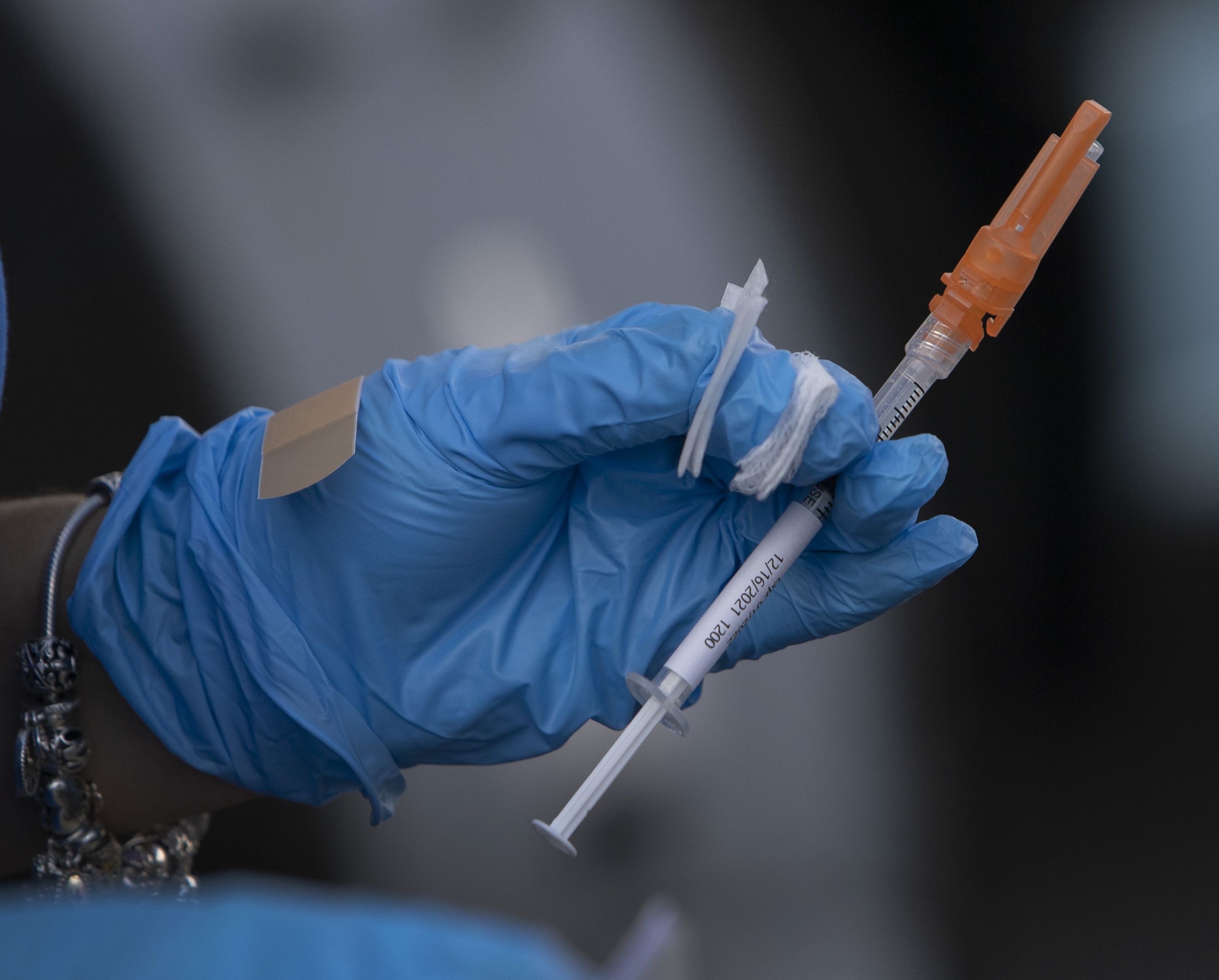 Εμβόλια: Αυξήσεις στις τιμές από Pfizer και Moderna εν μέσω πανδημίας στη Γερμανία