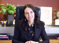Jacinda Ardern: “Φεύγω, γιατί με έναν τόσο προνομιακό ρόλο έρχεται και η ευθύνη” Jacinda Ardern: “Φεύγω, γιατί με έναν τόσο προνομιακό ρόλο έρχεται και η ευθύνη”