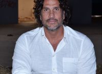Κοκκινάκης: «Μην κοροϊδευόμαστε… για να ξαναπάς Survivor πρέπει να είσαι ανώμαλος» [vid]