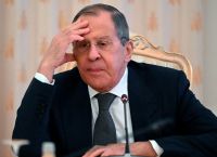 Λαβρόφ: Για «αποικιοκρατικού τύπου πιέσεις» στην Ουκρανία κατηγορεί τη δύση Λαβρόφ: Για «αποικιοκρατικού τύπου πιέσεις» στην Ουκρανία κατηγορεί τη δύση