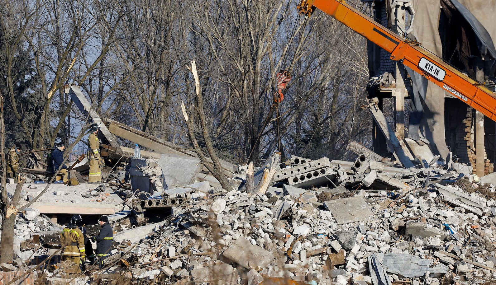Κίεβο: Στρατηγικής σημασίας το χτύπημα στη Μακίβκα – Τα κινητά τηλέφωνα έφταιγαν [vid]