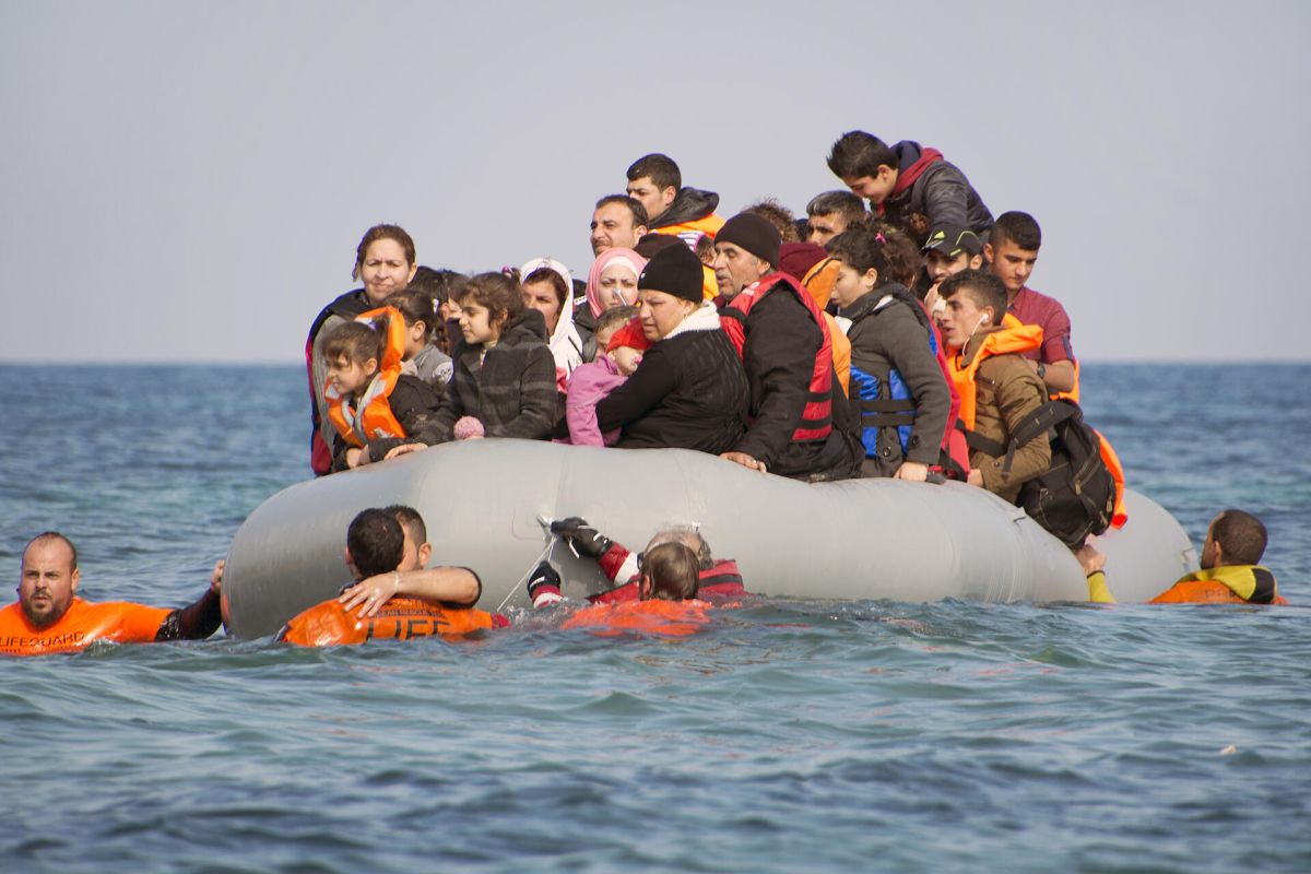 DW: Μεταναστευτικές ροές μέσω Ιταλίας, όχι Ελλάδας