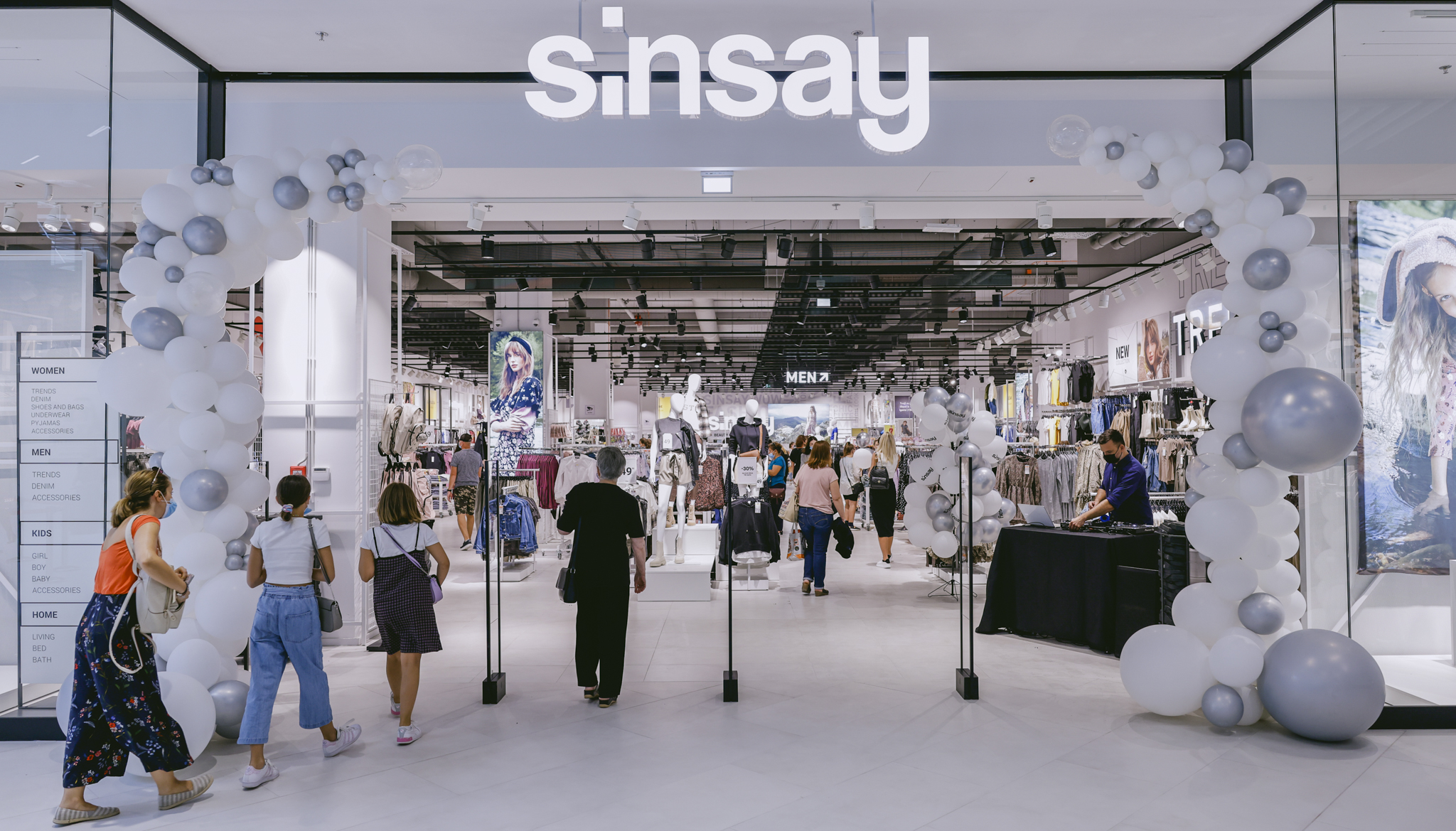 Η πολωνική αλυσίδα «γρήγορης μόδας» Sinsay έρχονται στην Ελλάδα το 2023 – Πού ανοίγουν καταστήματα