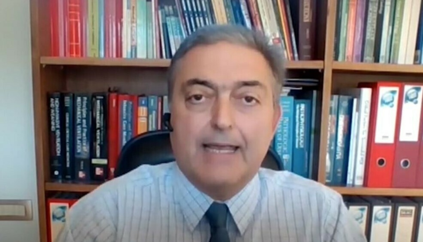 Βασιλακόπουλος: Κίνδυνος για νέα μεταλλαγμένα στελέχη
