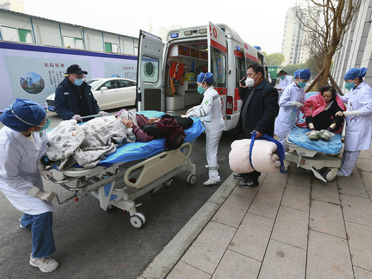 Covid-19 – Κίνα: 60.000 θάνατοι σε ένα μήνα μόνο στα νοσοκομεία