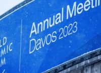Νταβός 2023: Πιθανή μια παγκόσμια ύφεση το 2023