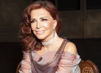 Μιμή Ντενίση: Η φωτογραφία που ανέβασε μαζί με τον βασιλιά Κωνσταντίνο που θα συζητηθεί