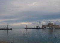 Καιρός: Ισχυροί άνεμοι στη Ρόδο – Πού θα χτυπήσει η κακοκαιρία τις επόμενες ώρες Καιρός: Ισχυροί άνεμοι στη Ρόδο – Πού θα χτυπήσει η κακοκαιρία τις επόμενες ώρες