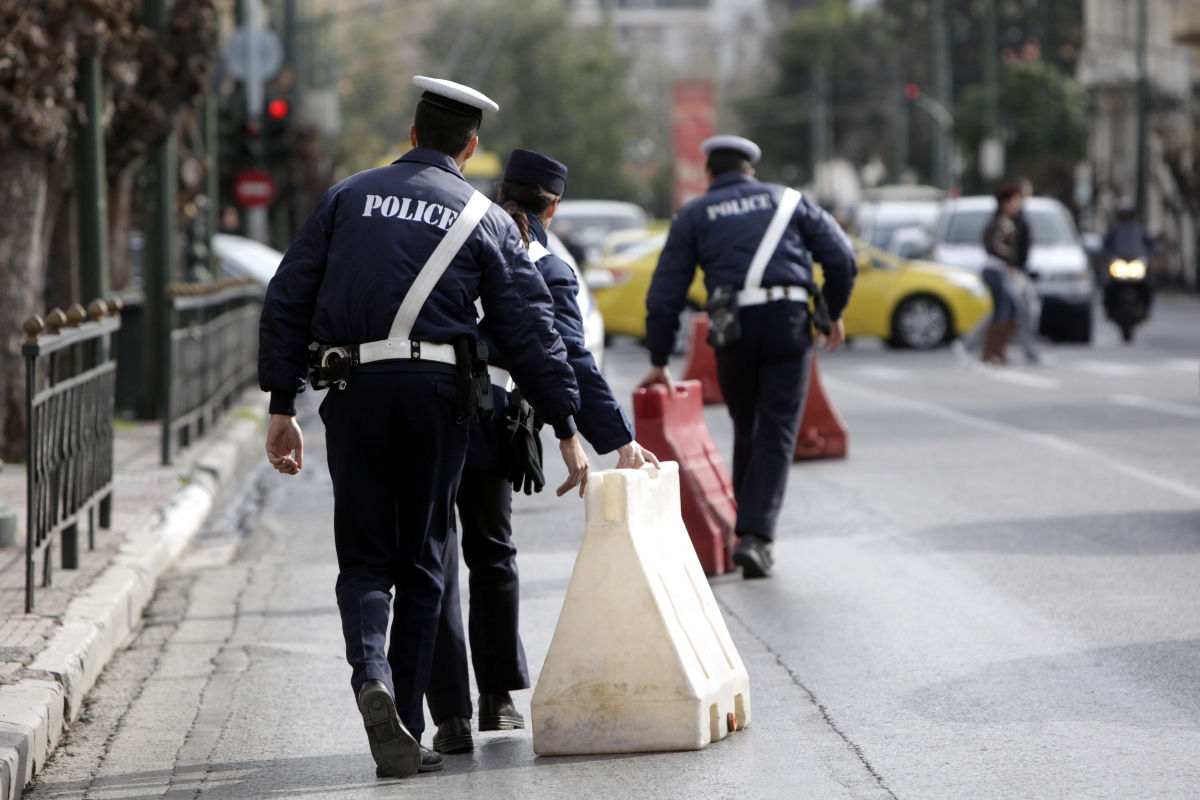 Kηδεία τέως βασιλιά Κωνσταντίνου: Όλες οι κυκλοφοριακές ρυθμίσεις που τίθενται σε ισχύ [vid]
