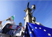 Politico: Βουλγαρία – Πώς η φτωχότερη χώρα της ΕΕ έσωσε κρυφά την Ουκρανία
