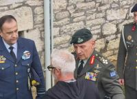 Πτώση Φάντομ: Την οικογένεια του 29χρονου υποσμηναγού επισκέφτηκε ο Φλώρος [vid]