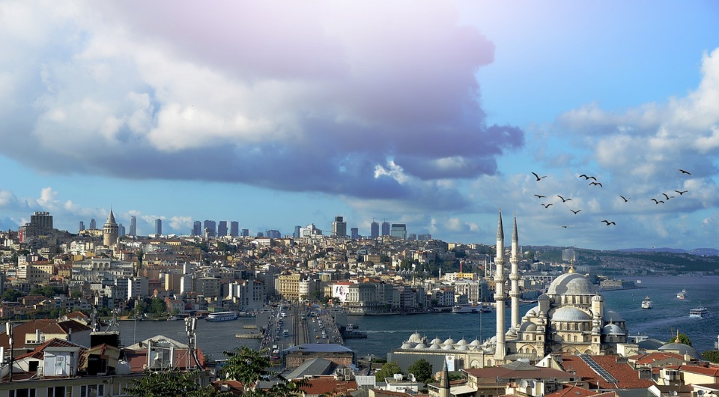 Η Τουρκία απομακρύνεται από τη Δύση και το ΝΑΤΟ