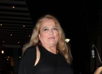 Ελένη Καστάνη: «Ο Παύλος Χαϊκάλης είναι σπουδαίος ηθοποιός και λείπει από το θέατρο» [vid]