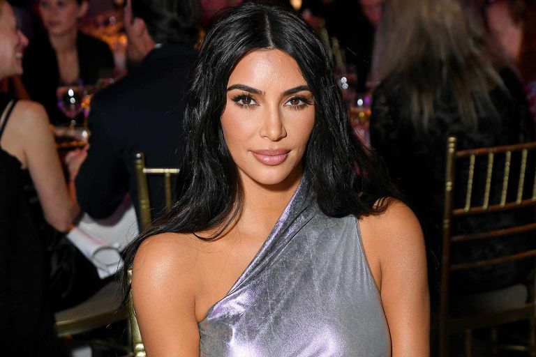 Kim Kardashian: Για πρώτη φορά μας δείχνει τα πραγματικά της μαλλιά μήκος και χρώμα – Θα εκπλαγείτε [vid]